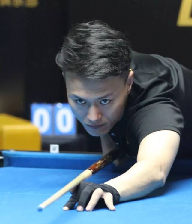 迅猛发球 迅猛发球