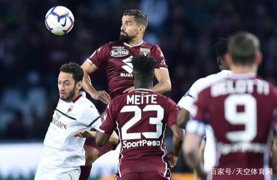 队在绿茵场 队在绿茵场