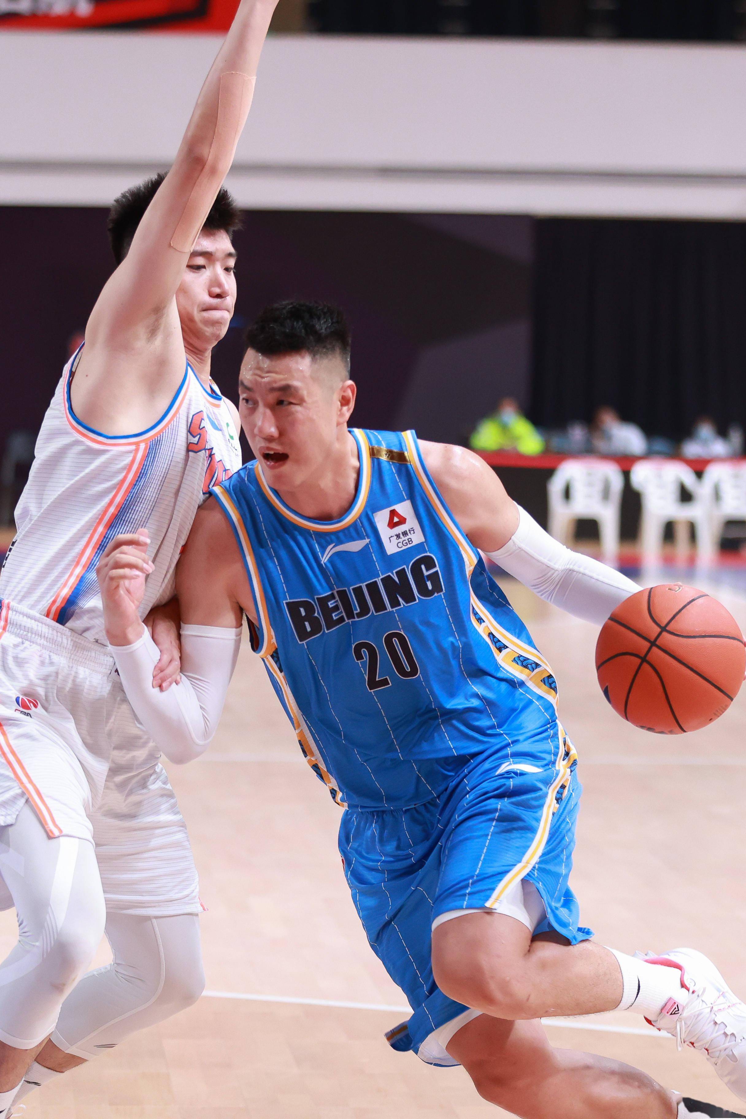 场均关键传 场均关键传